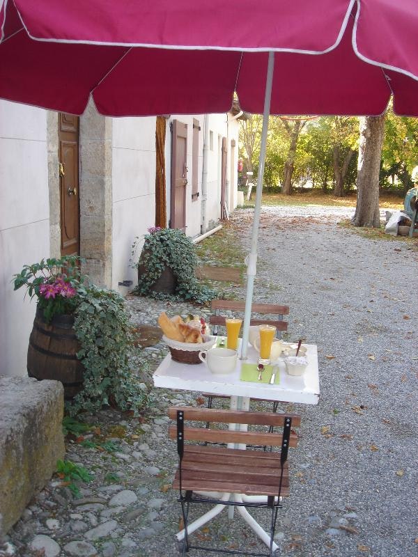 Camping Frédéric Mistral.