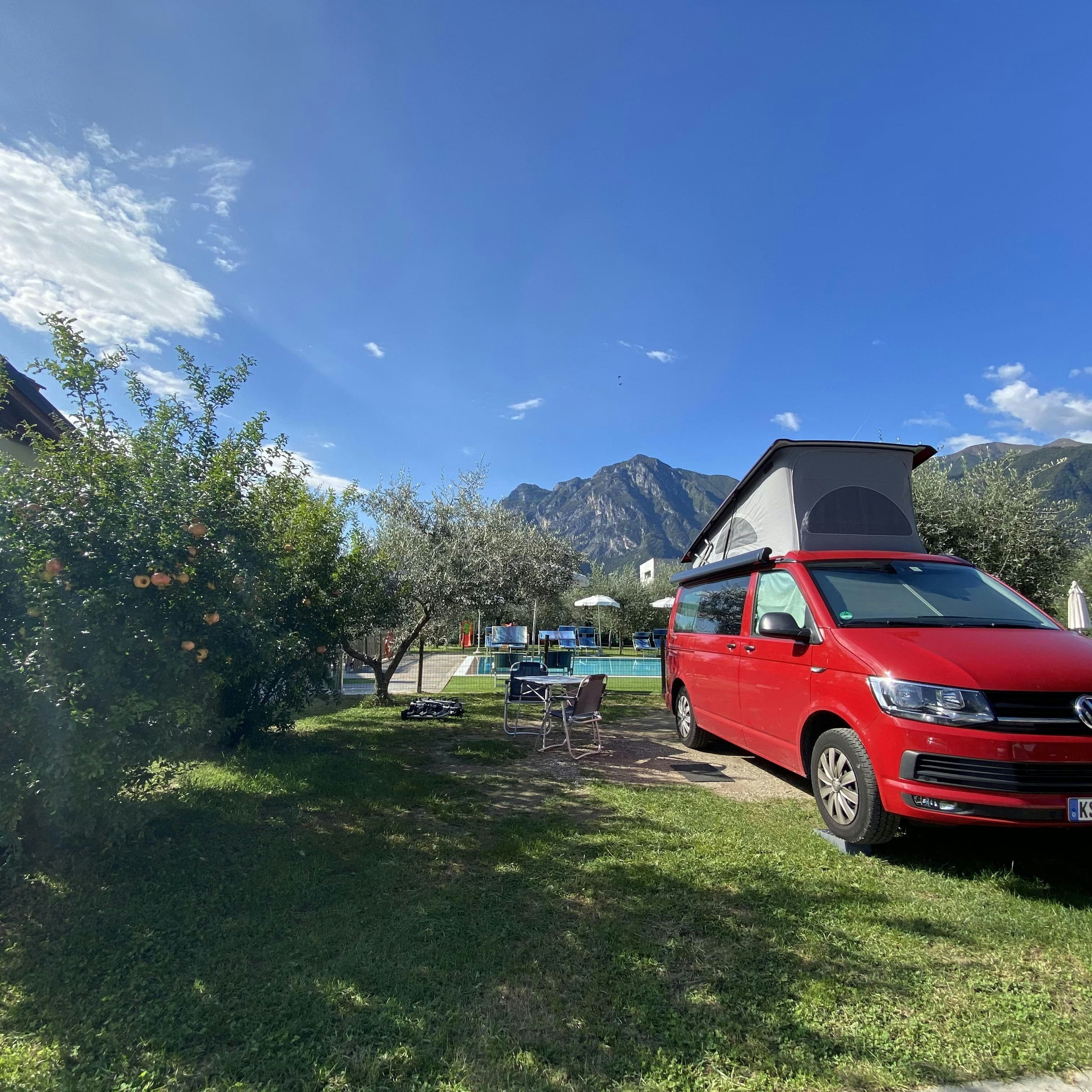 Ab&c Arco Bed and Camping