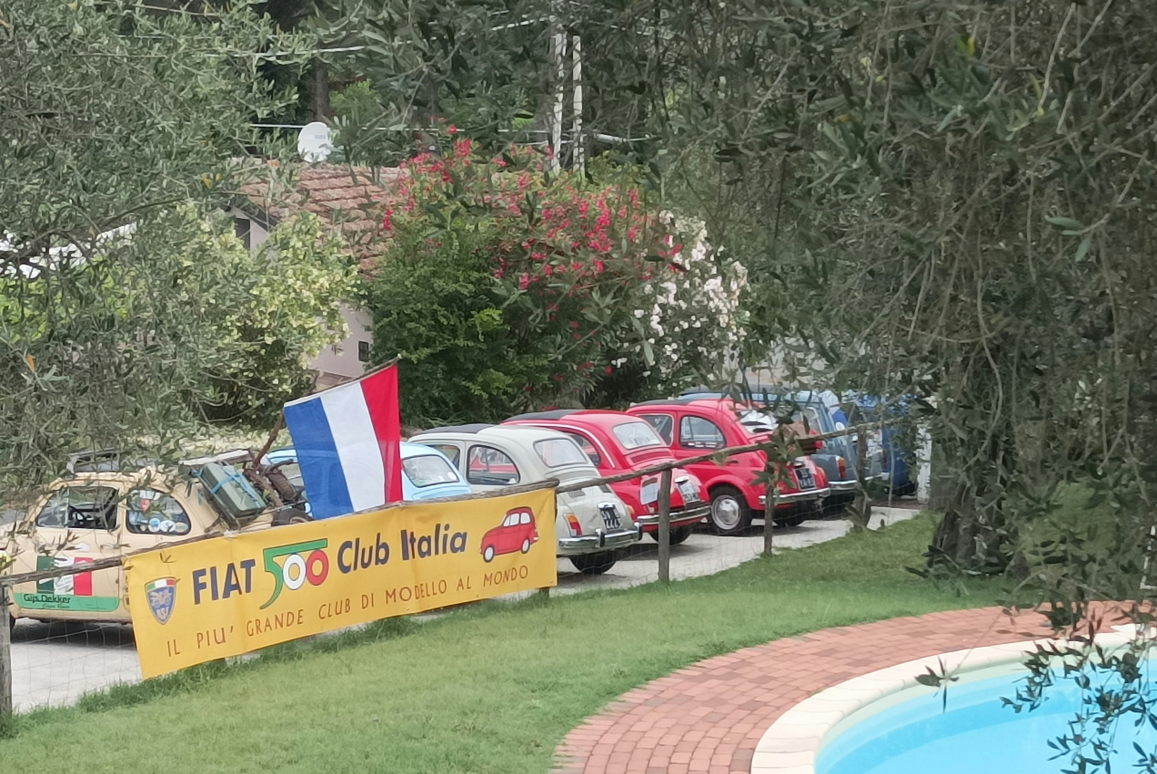 Agricamping La Villa - Fiat-Show auf dem Campingplatz