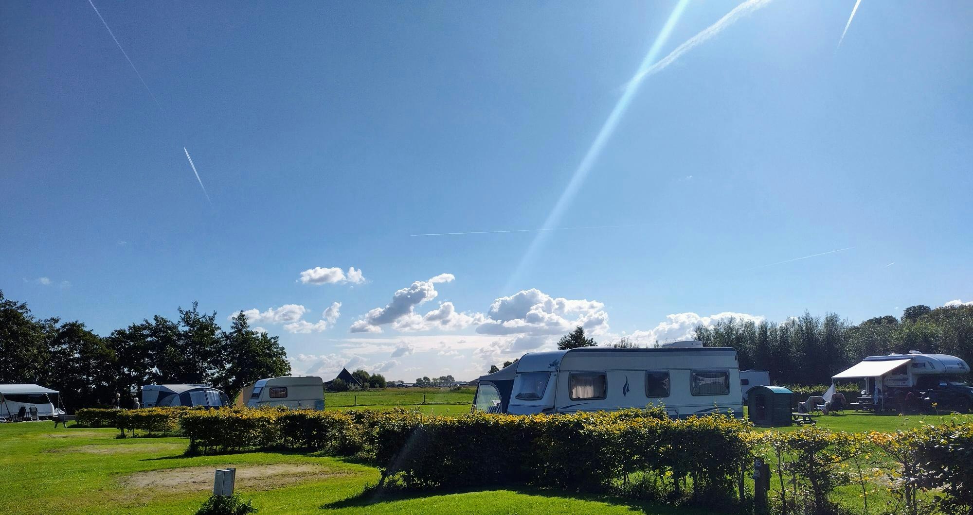 Agro-Camping Ormsby Field - Standplätze auf dem Campingplatz