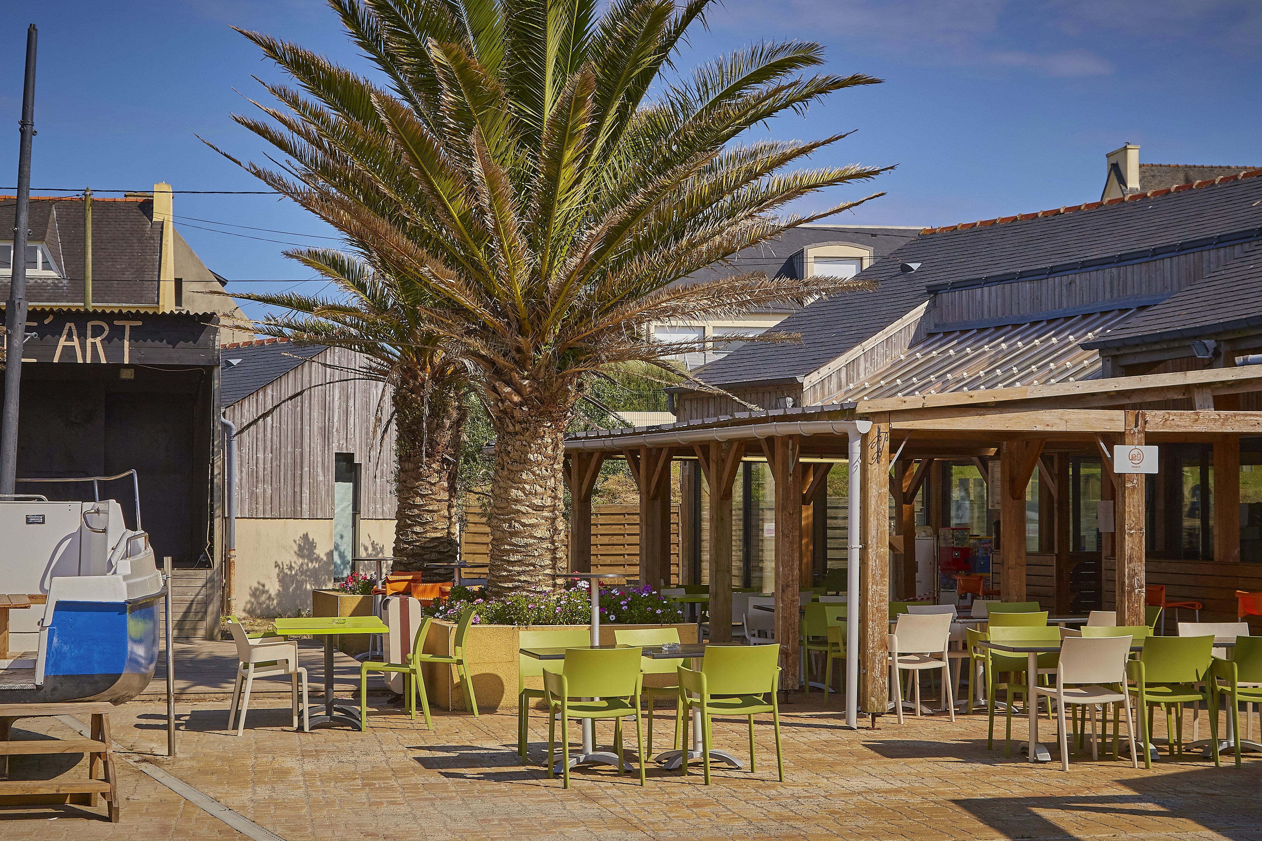 Marvilla Parks La Baie de Kernic  Aire La Baie du Kernic - Terrasse Restaurant  auf dem Campingplatz