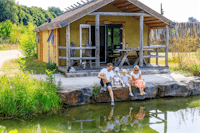 Alfsee Ferien- und Erholungspark - Mobilheim mit Terrasse und Blick aufs Wasser