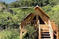 Alp Safari Camping & Glamping - Mobilheim mit Veranda