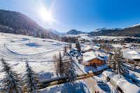 Alpencamping Haller - Luftaufnahme des Campingplatzes im Winter