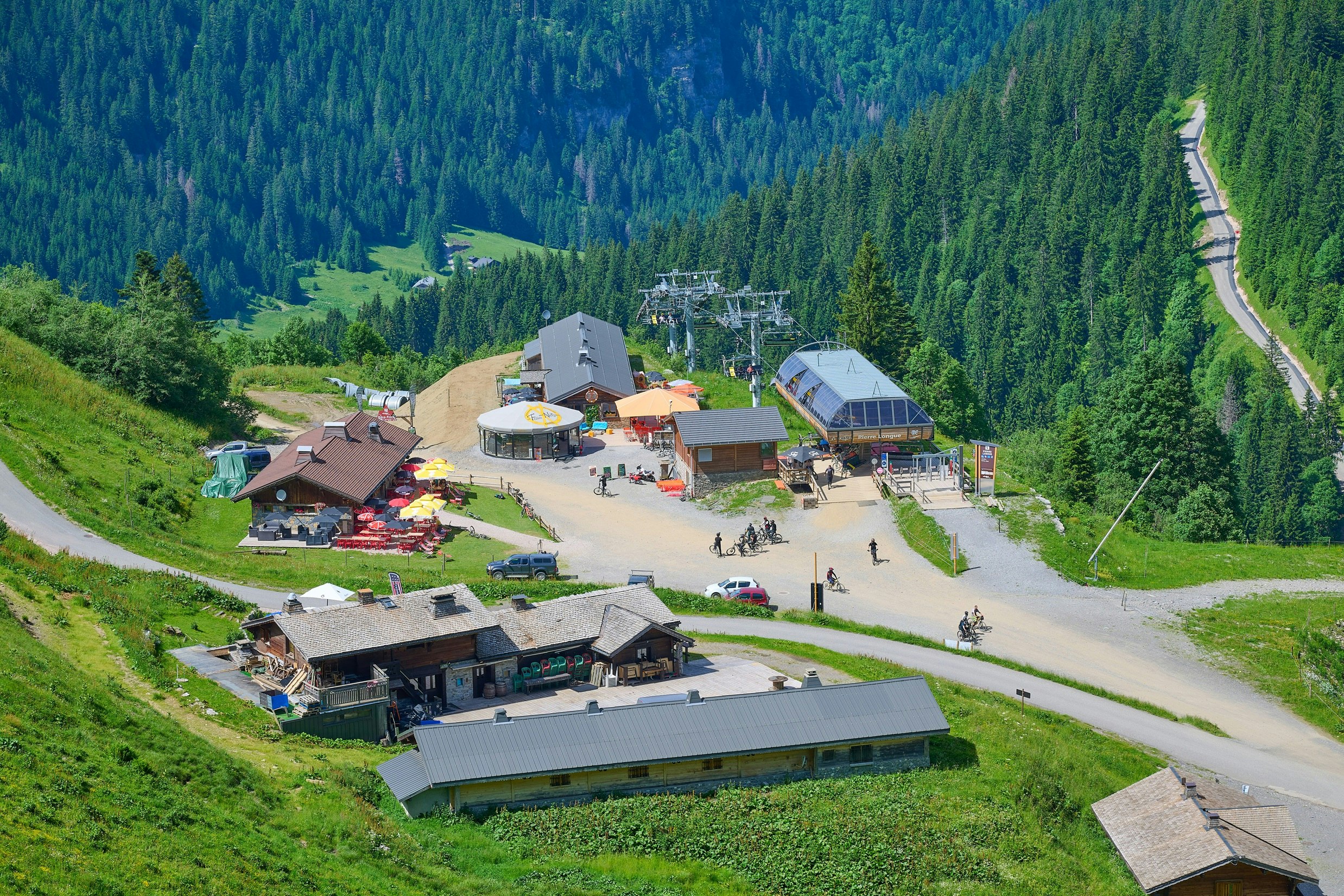 AlpResort Portes du Soleil  - Luftaufnahme des Campingplatzes
