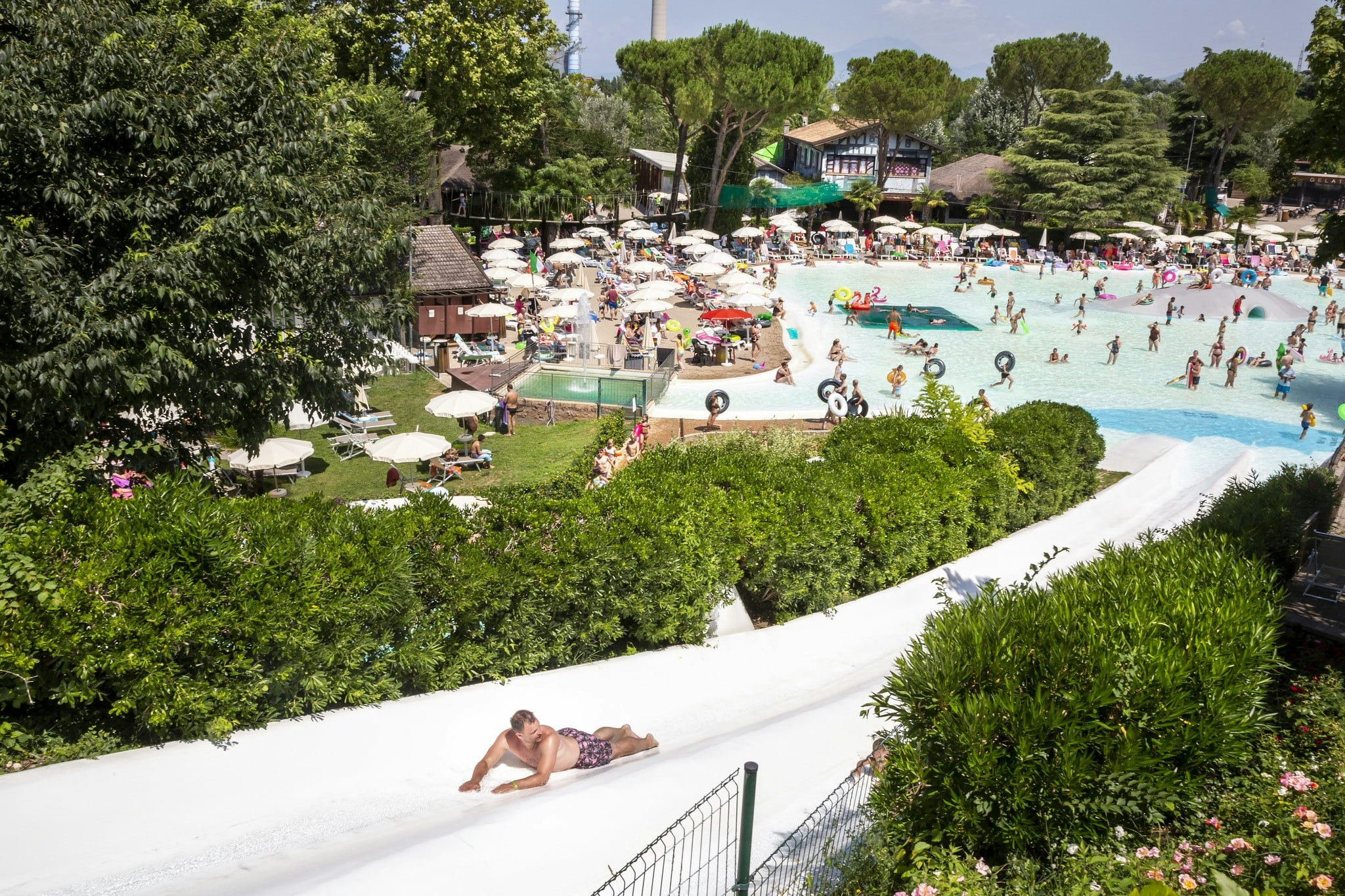 hu Altomincio Village