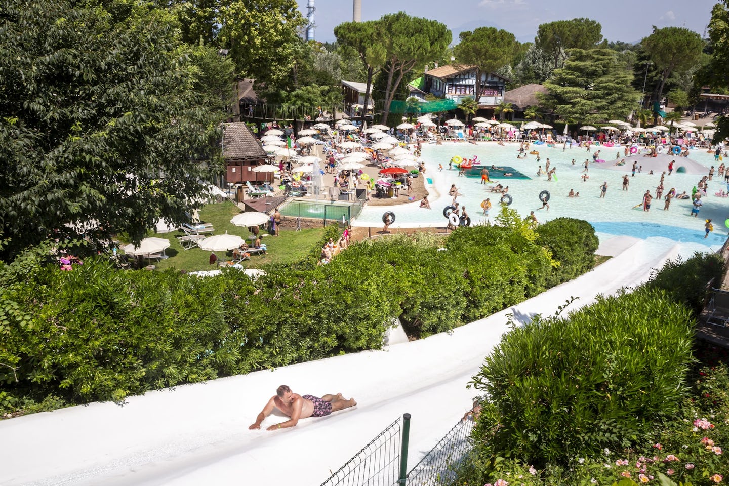 hu Altomincio Village