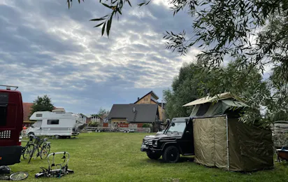 An der Metow-Ferienpark.Hotel.Camping