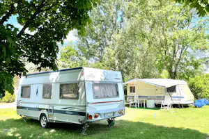 Andrástermál Camping - Wohnmobil- und Wohnwagenstellplätze im Grünen