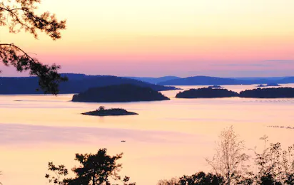 Anfasteröd Gårdsvik