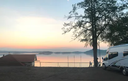 Anfasteröd Gårdsvik