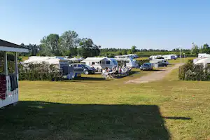 Ängdala Camping på Österlen - Stellplätze auf dem Campingplatz