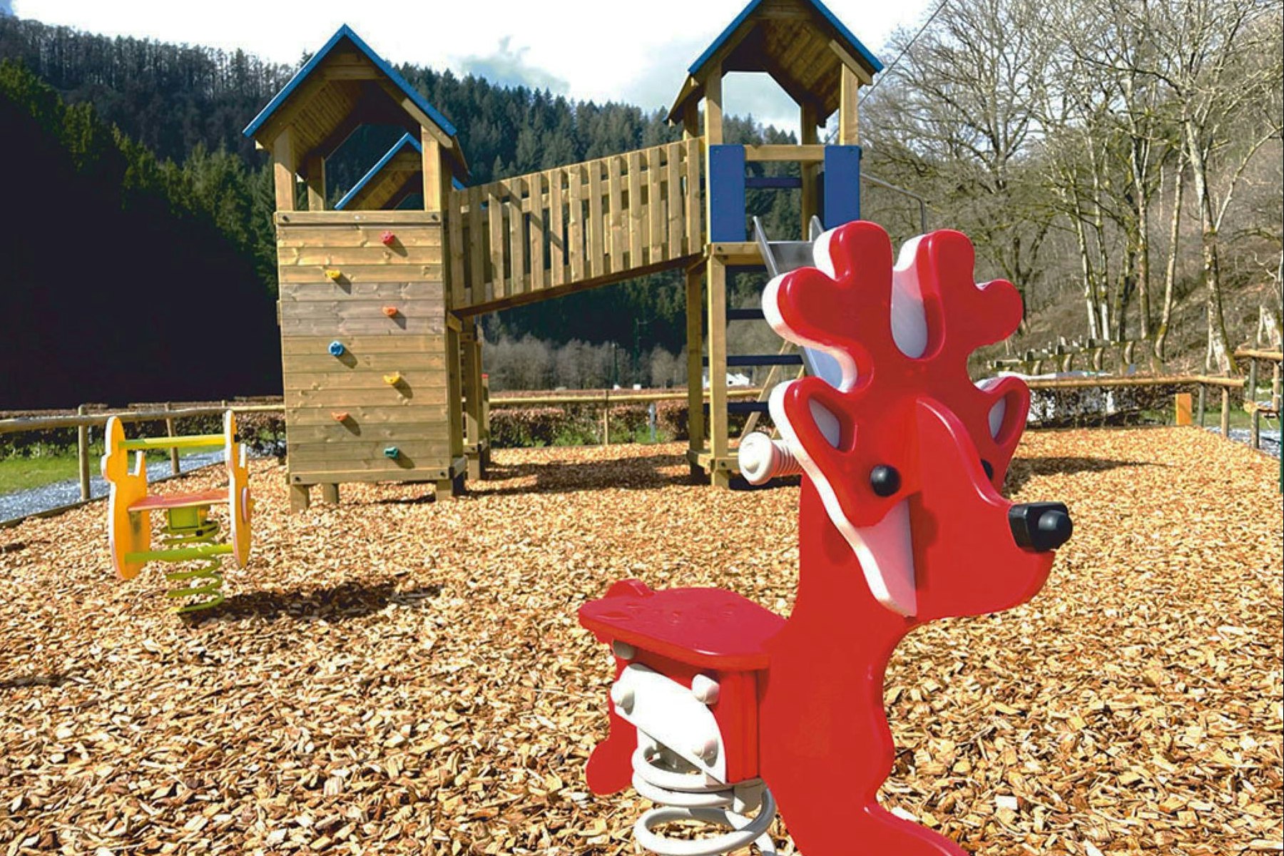 Ardenne Camping Mâboge  - Kinderspielplatz auf dem Campingplatz