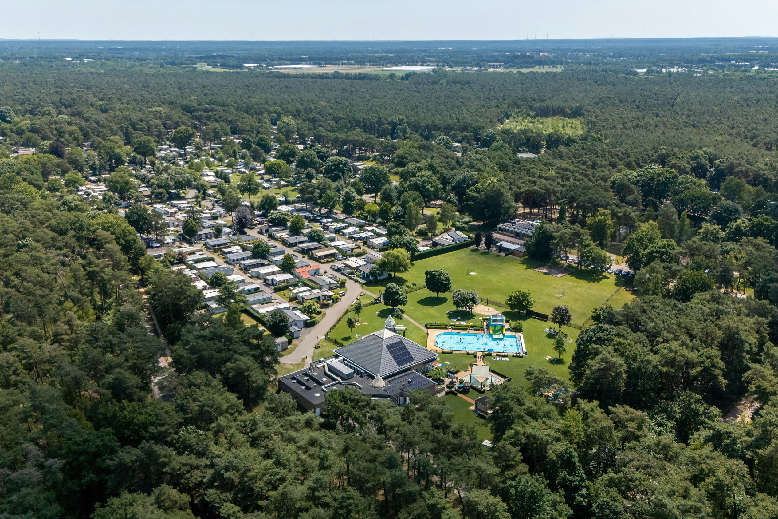 Ardoer Camping De Heldense Bossen