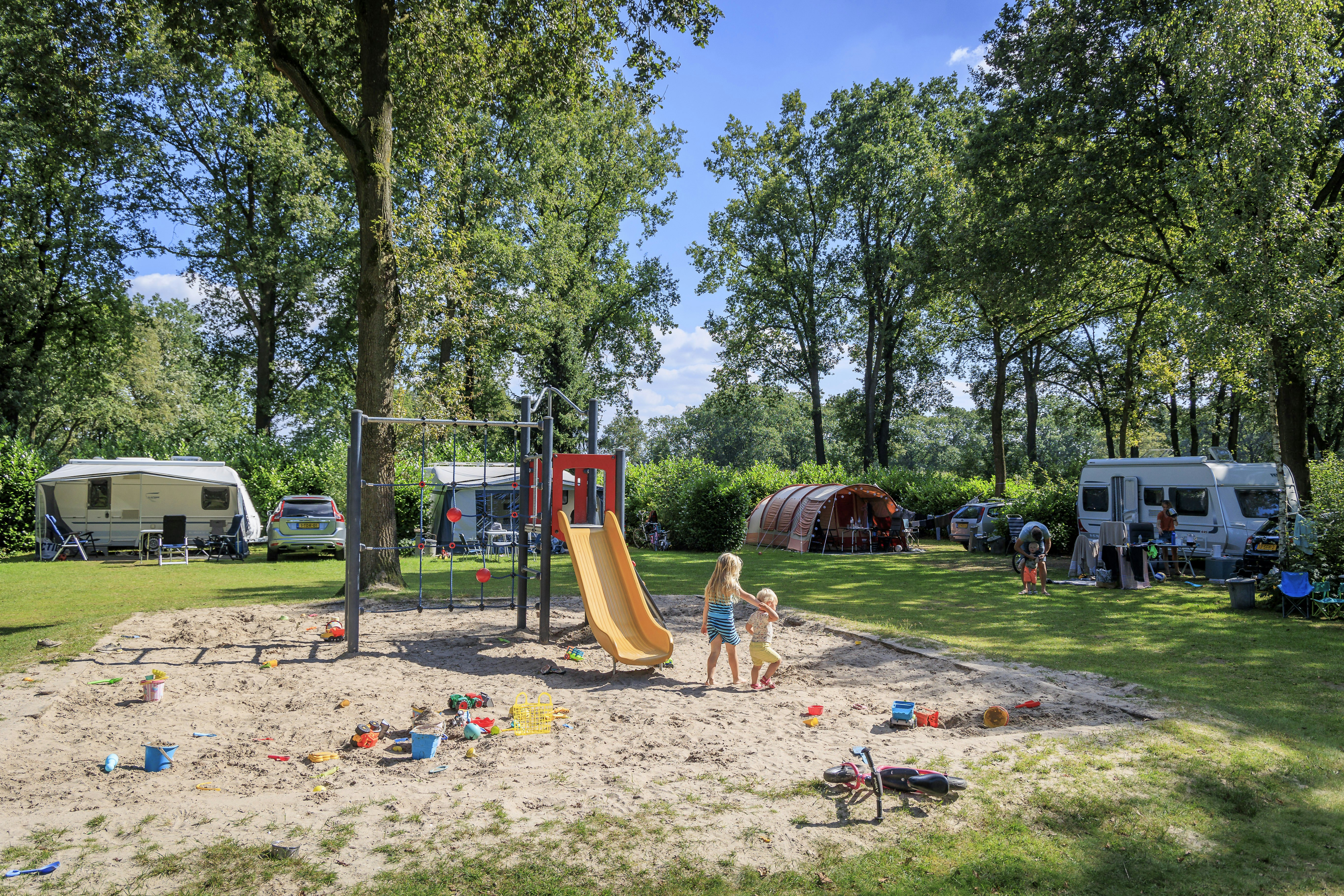 Ardoer Camping de Ullingse Bergen  - Kinderspielplatz auf dem Campingplatz