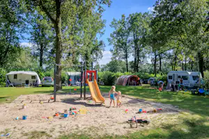 Ardoer Camping de Ullingse Bergen - Kinderspielplatz auf dem Campingplatz