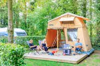 Camping De Zandhegge - Glampingzelt mit Terrasse auf dem Campingplatz 