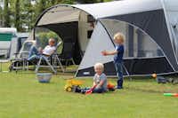 Camping De Zandhegge - Zeltplatz im Grünen auf dem Kindern Spielen