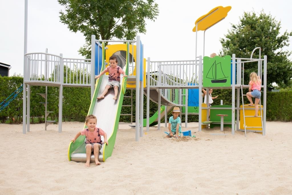 Ardoer Comfortcamping Scheldeoord - Kinderspielplatz mit Klettergerüst