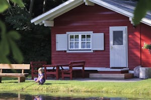 Arlberg Camping - Mobilheim mit Terrasse auf dem Campingplatz