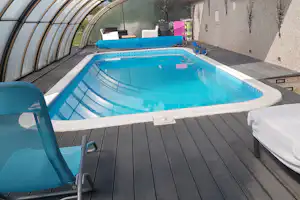 Šatorište - Tents Place Sosul - Indoor Pool vom Campingplatz