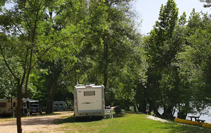 Auto Camp Green Park