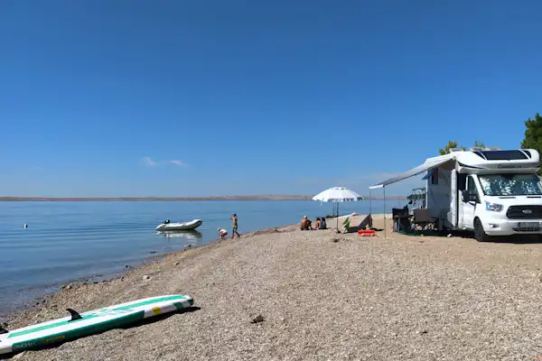 Auto Camp Navis