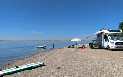 Auto Camp Navis