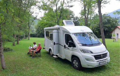 Auto Camp River