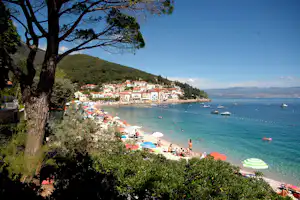 Autocamp Draga - Der Strand und das Mittelmeer in der Nähe des Campingplatzes