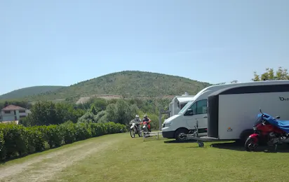 Autocamp Holiday