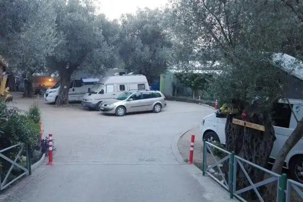 Autocamp Maslina