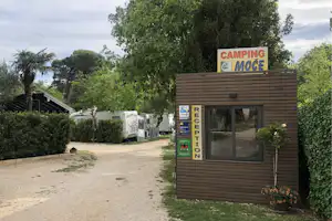 Autocamp Moče - Rezeption des Campingplatzes