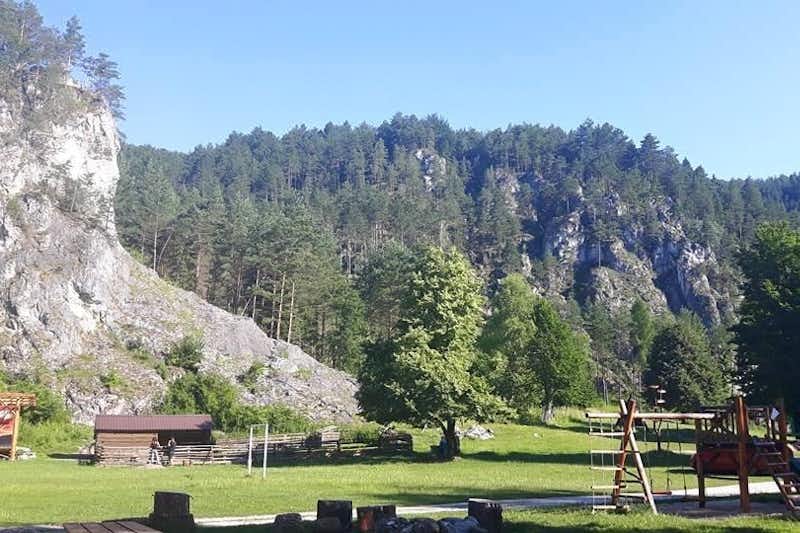 Autocamping Slnečné Skaly - Camping im Grünen