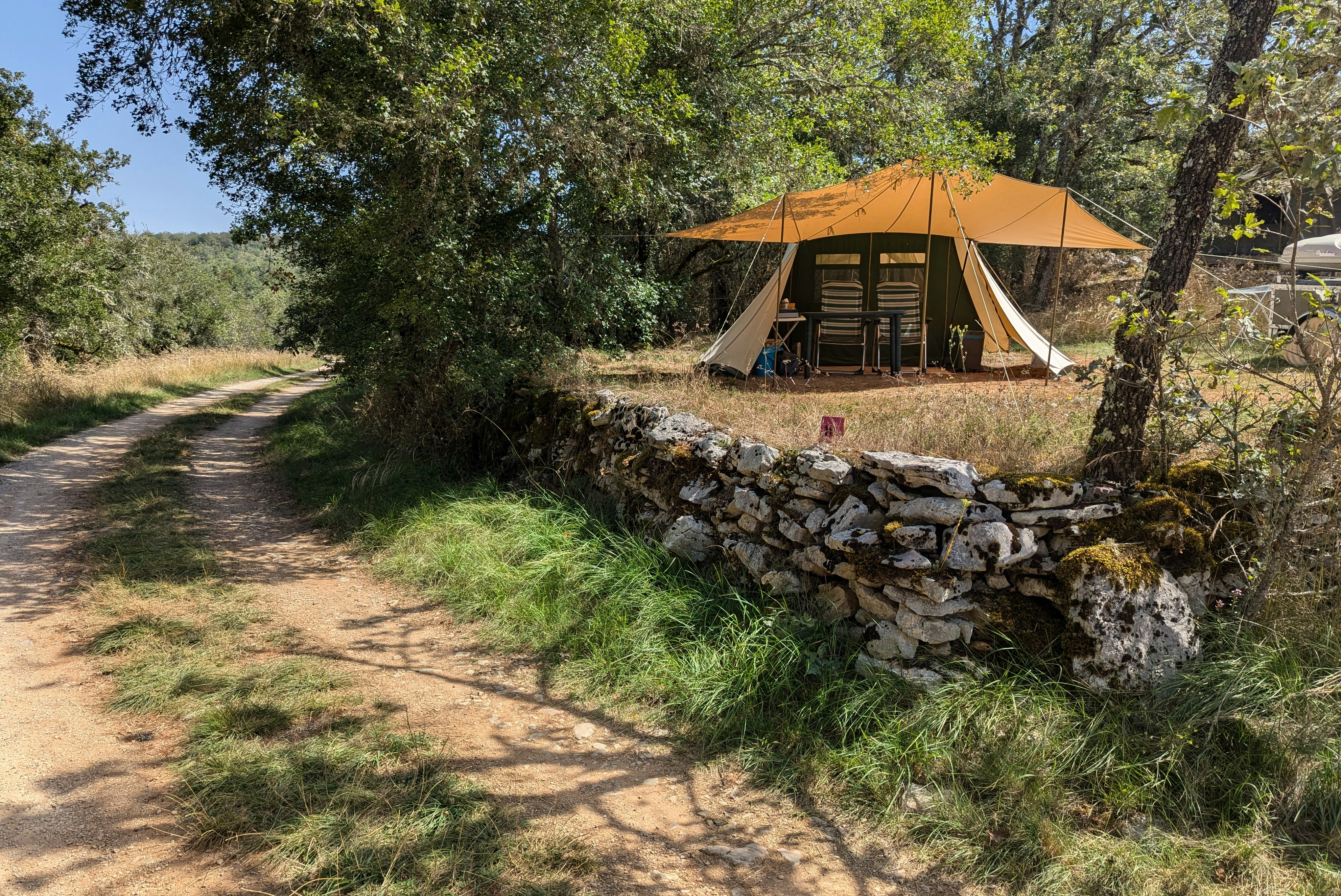 Aux Lodges du Mas de Nadal - Standplätze auf dem Campingplatz