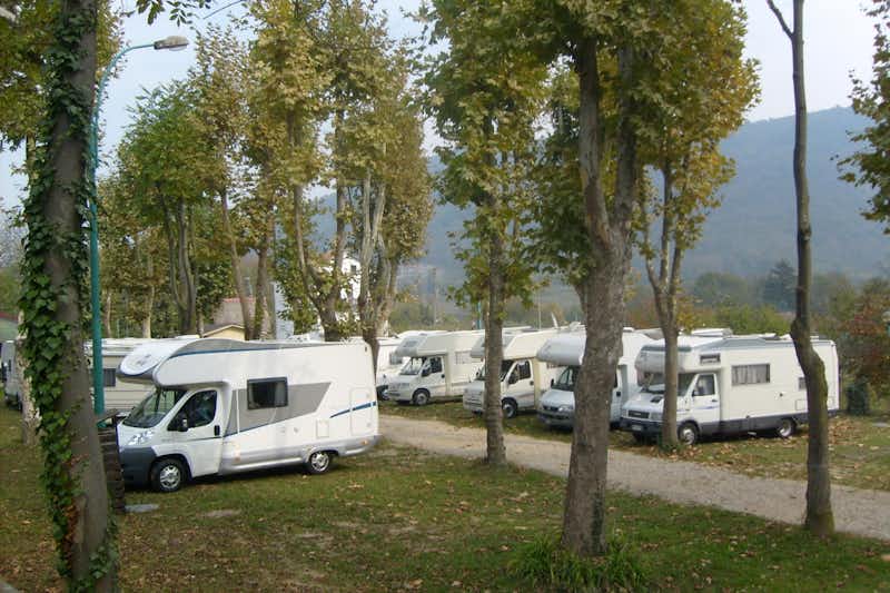 Aviglianalacs Camping & Family Park  - Stellplätze auf dem Campingplatz
