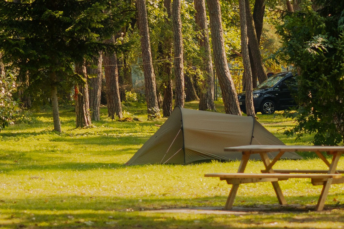 Azur Camping Ingolstadt  AZUR Waldcamping Auwaldsee - Zeltplatz im Grünen auf dem Campingplatz