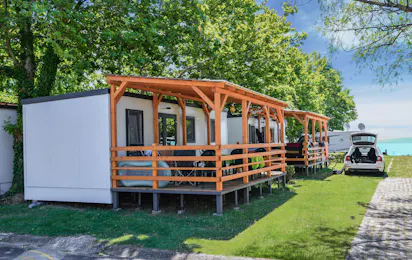 Balatontourist Camping Strand-Holiday