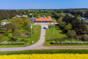 Ballum Camping - Einfahrt des Campingplatzes