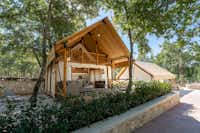 Banki Green Istrian Village - Loft-Glamping-Zelt mit zwei Etagen und Terrasse