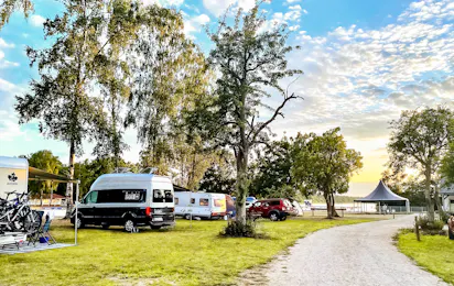Barracuda Beach Camping am See