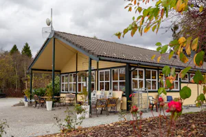 Bergen Camping Park - Hauptgebaeude.jpg