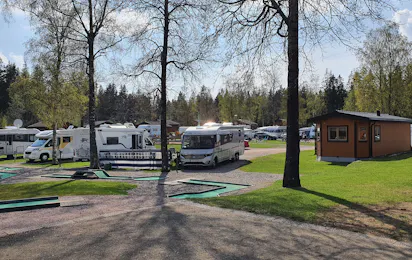 Billingens Stugby o Camping
