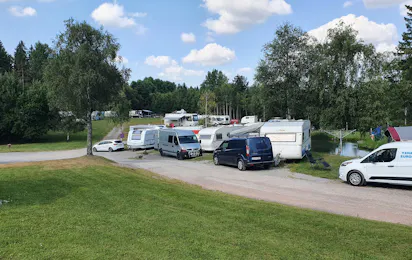 Billingens Stugby o Camping