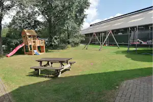 Boerderij Camping 't Bosch - Spielplatz auf dem Campingplatz