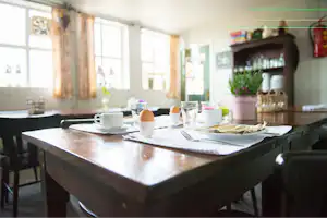 Boerderij De Boterbloem - Frühstücksraum auf dem Campingplatz