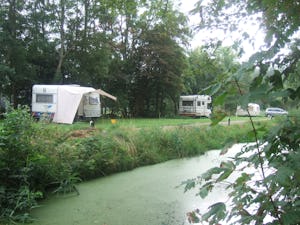 Boerderijcamping Old Huystra State