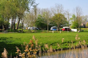 Boerderijcamping Old Huystra State