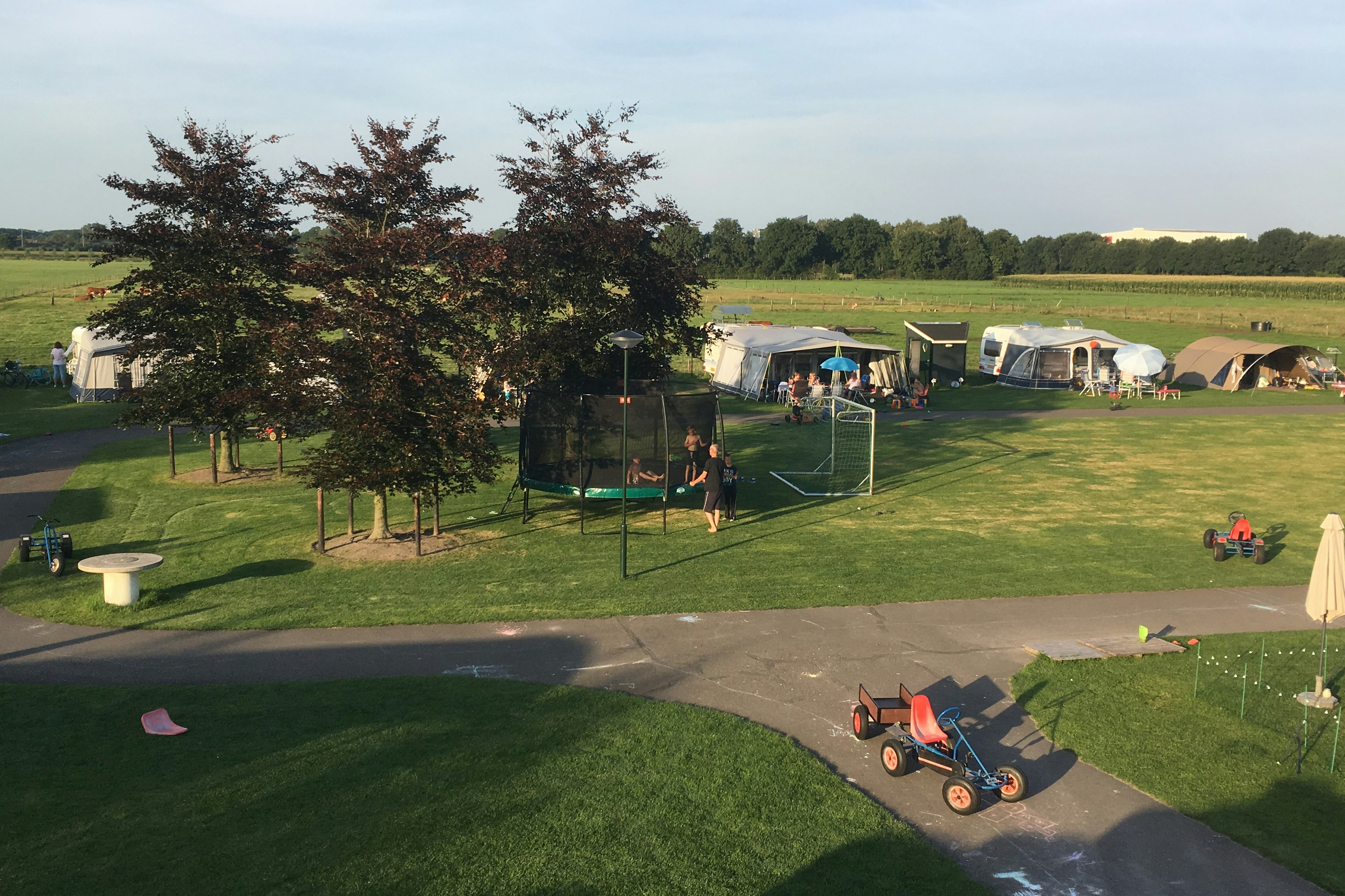 Boerderijcamping Van't Zandeind - Standplatzwiese auf dem Campingplatz