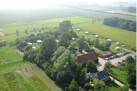 Boerderijcamping Zuiderhoeve - Luftaufnahme des Campingplatzes